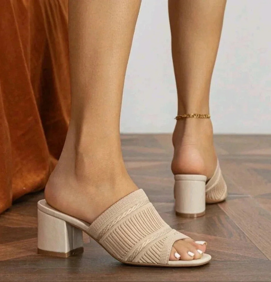 Women Minimalist Mule Sandals, Fabric Chunky Heeled Elegant Sandals - Picture 5 of 6